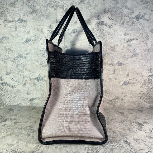 Rebecca Minkoff snake embossed leather pale pink and black structured tote bag - Picture 4 of 15